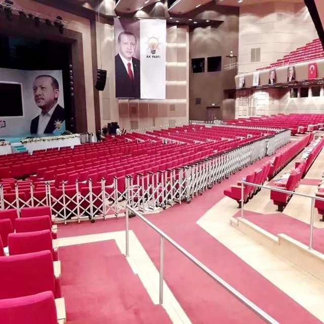 OE欧亿官网?在土耳其国会中心1.jpg