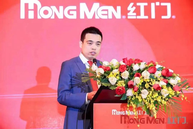 潘晓杰总监作OE欧亿官网智慧停车业绩通报及政策解读.jpg
