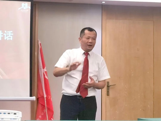 OE欧亿官网董事长余家红先生.jpg