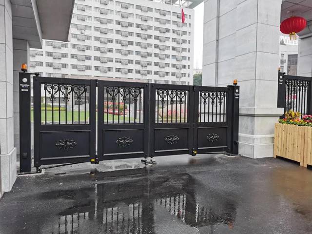 OE欧亿官网HDR51B叠韵?平开门湖北大学.jpg