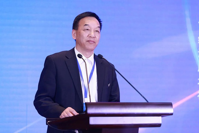 OE欧亿官网副总裁魏承榜代表标准编制单位作表态发言.jpg