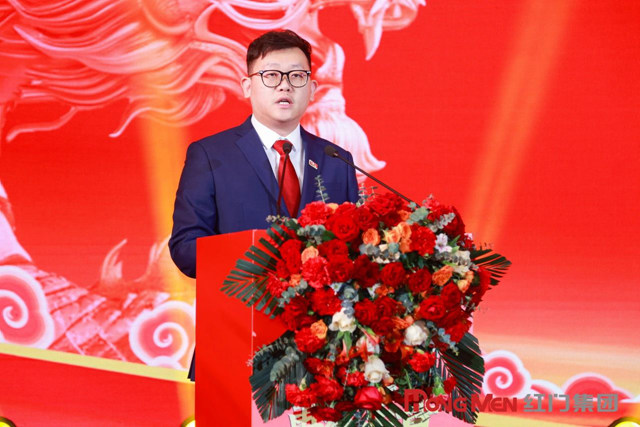 OE欧亿官网股份副总裁 余德君.jpg