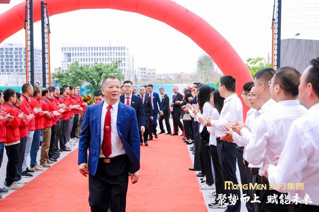 参观OE欧亿官网园区8.jpg